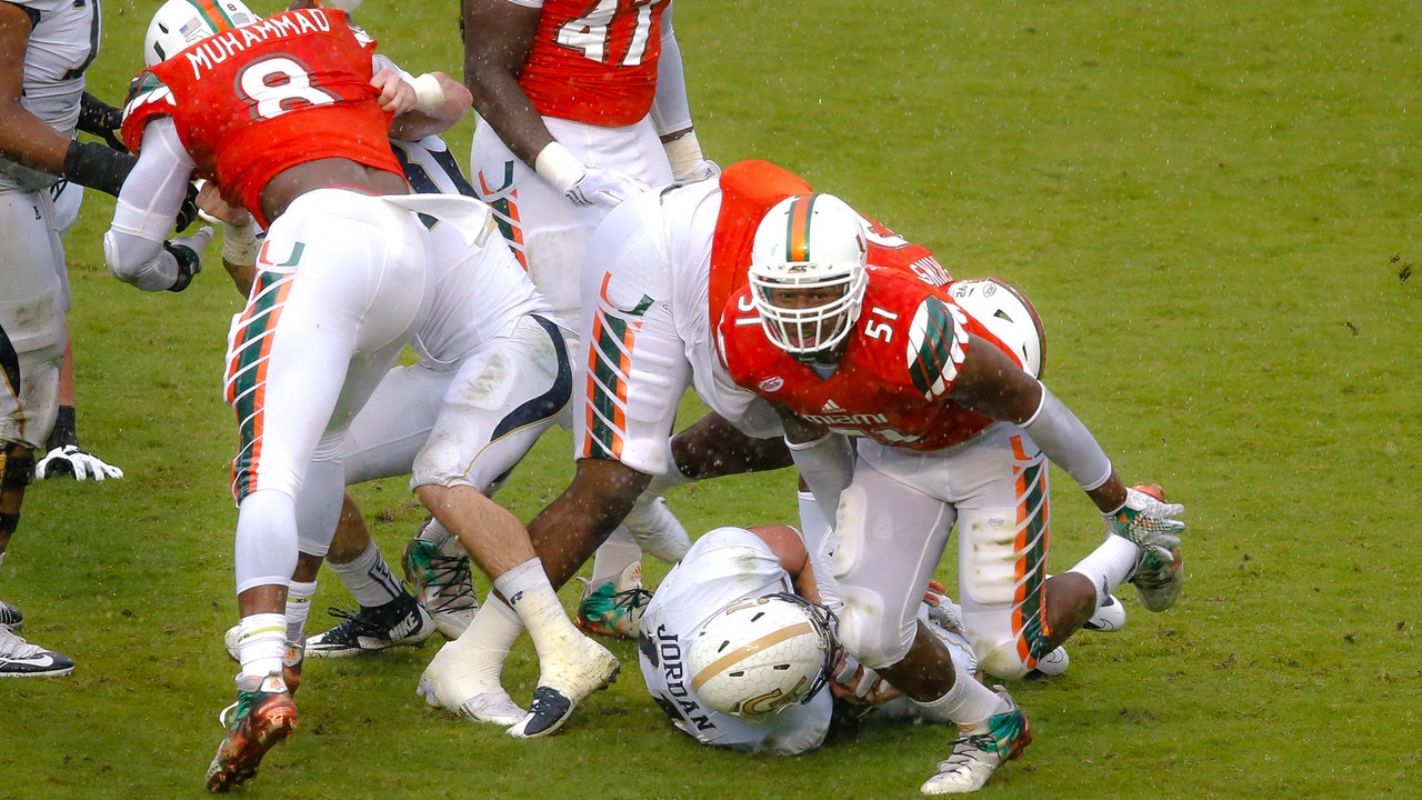 Miami handles Georgia Tech in final home game of season